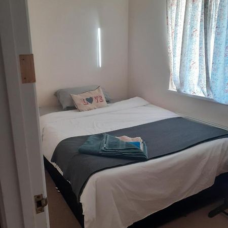 Carters Guesthouse Milton Keynes Exterior foto